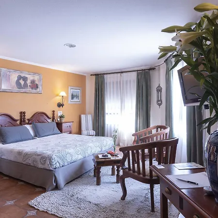 La Casa de hóspedes 3*