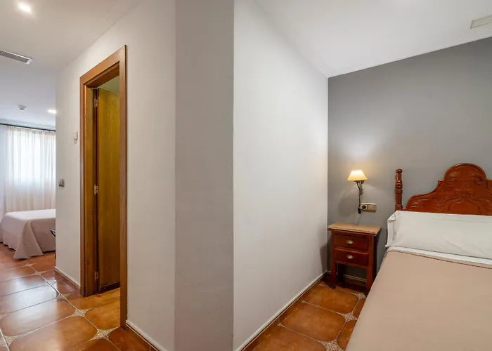 招待所 拉波萨达旅舍 3*