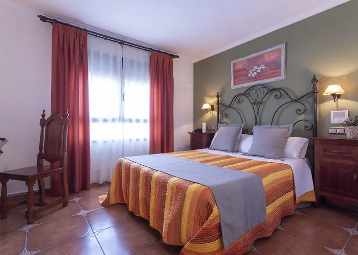 拉波萨达旅舍 3*